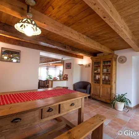 Vakantiehuis Marat, 4 Pieces, 6 Personnes - Fr-1-630-121 Marat